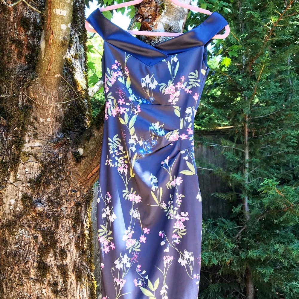 Karen Millen Gorgeous Blue Floral Dress